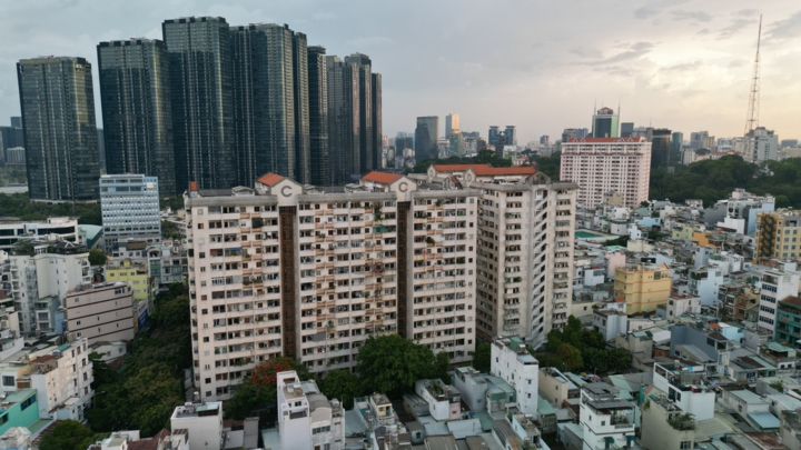 Người chỉ sở hữu một bất động sản được miễn thuế thu nhập cá nhân khi bán, cần đáp ứng điều kiện gì?
