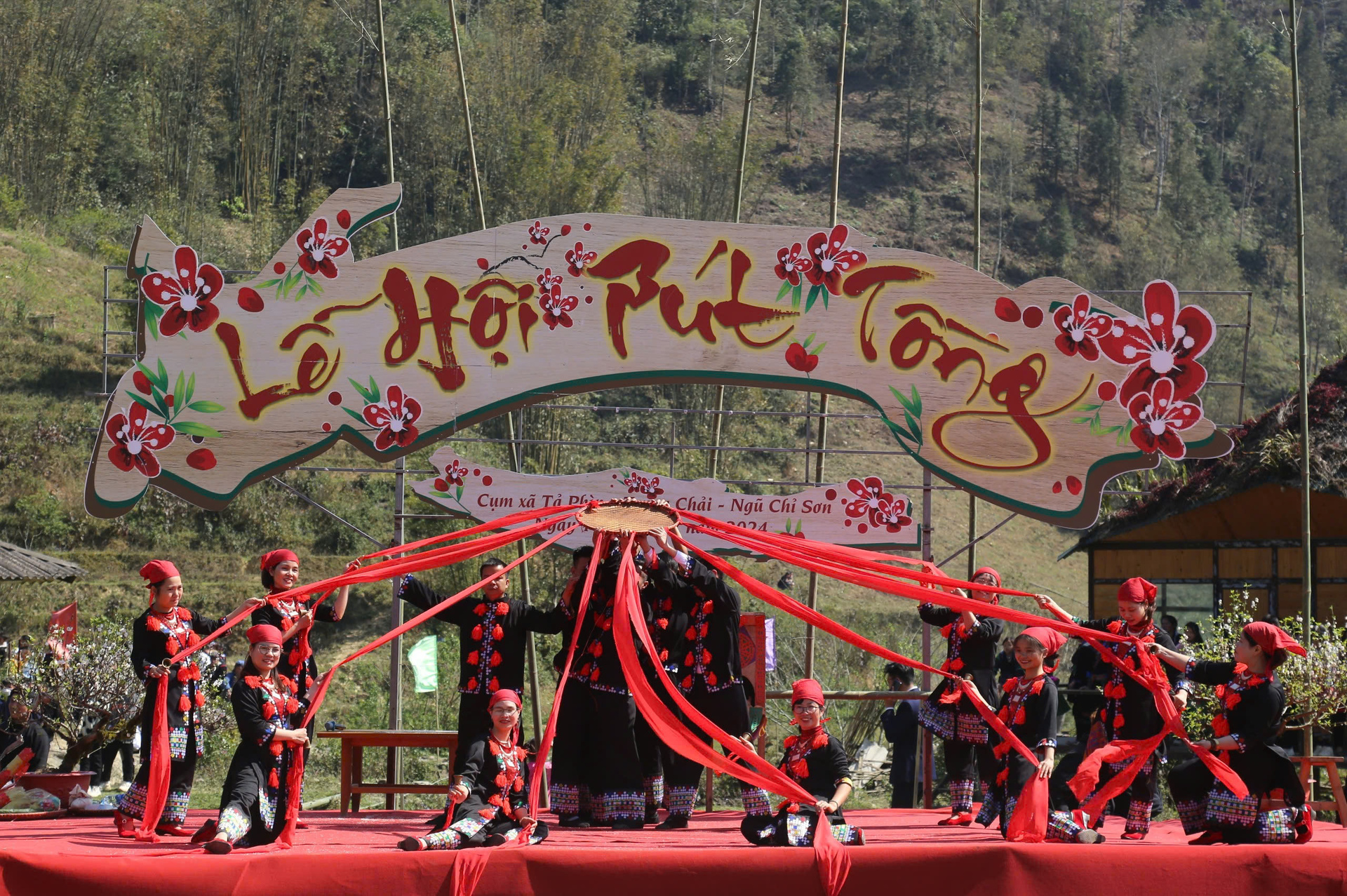 Những thương hiệu "danh bất hư truyền" của du lịch Lào Cai và khát vọng vươn mình - 7