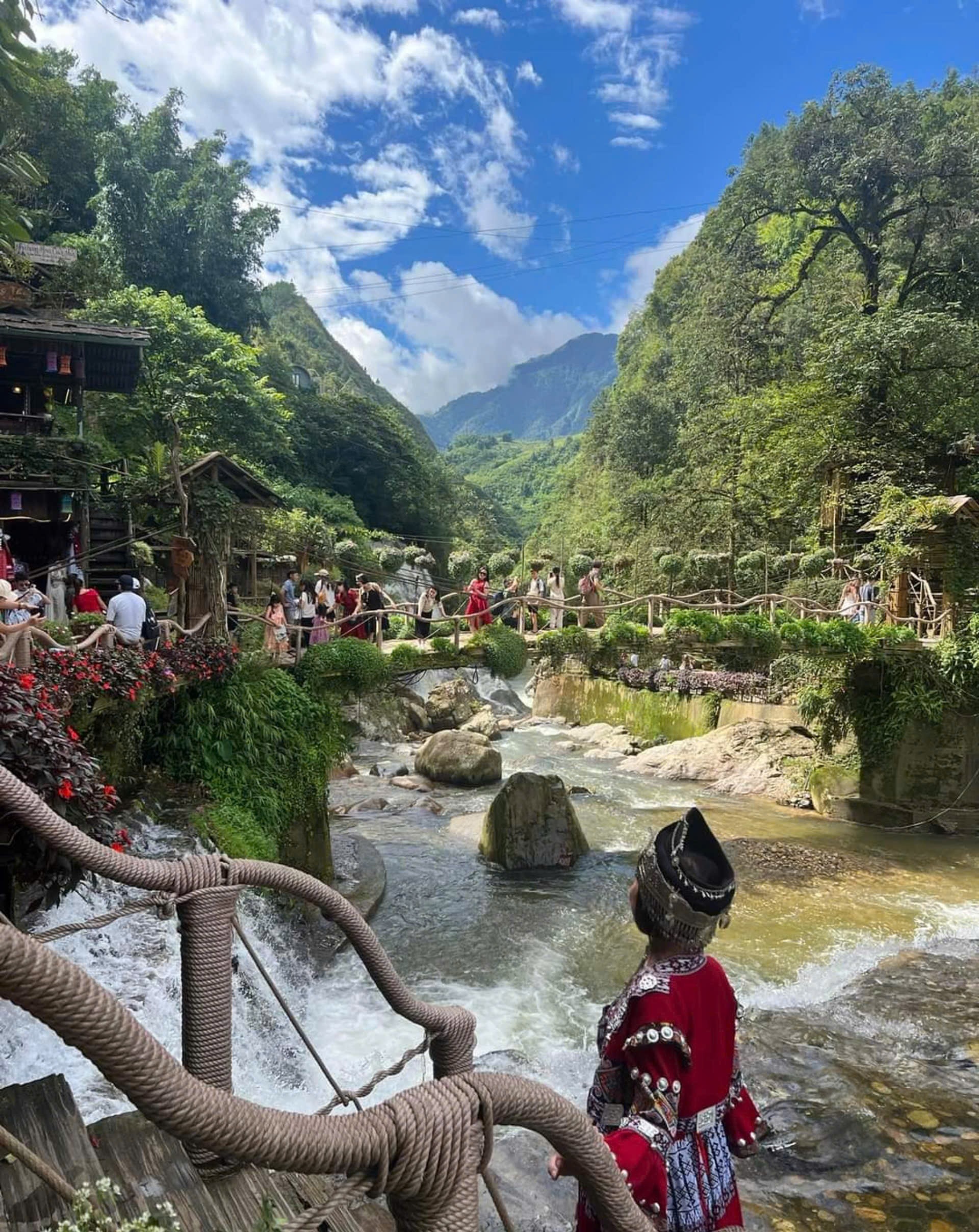 Những thương hiệu "danh bất hư truyền" của du lịch Lào Cai và khát vọng vươn mình - 9