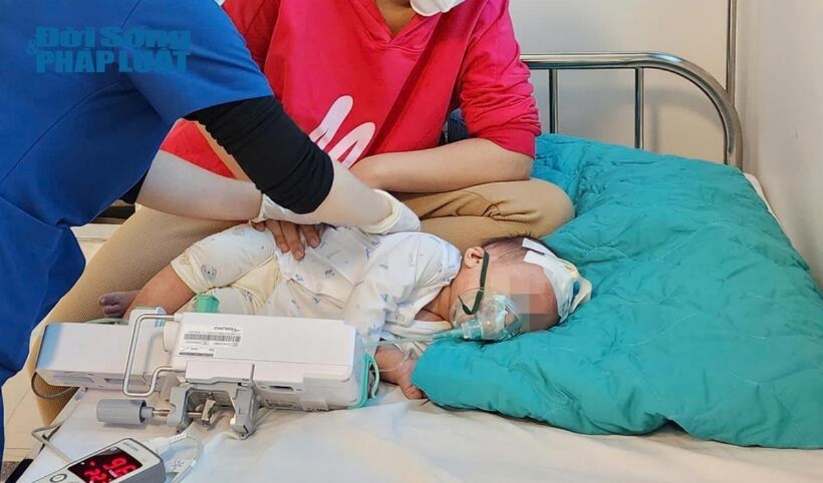 Hà Nội: Dịch Sởi vẫn tăng mạnh, lượng trẻ tiêm vắc xin tăng đột biến - 3