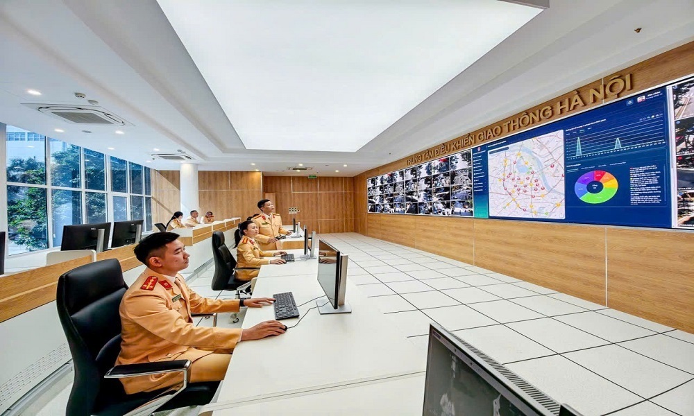 Một điểm nhấn nổi bật trong công tác bảo đảm TTATGT phục vụ Đại hội XIV là vai trò “bộ não” chỉ huy của Trung tâm điều khiển giao thông Hà Nội.