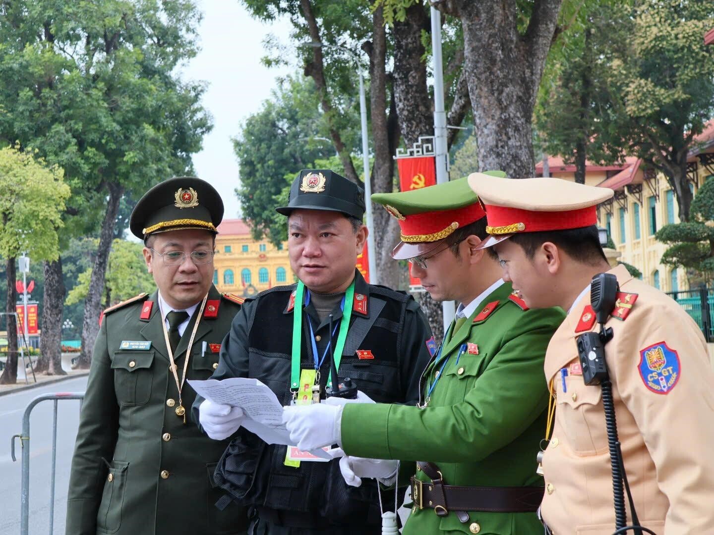 Lực lượng, phương tiện được huy động tối đa, phối hợp chặt chẽ với các đơn vị thuộc Bộ Công an, Bộ Quốc phòng, các sở, ban, ngành của Thành phố và lực lượng tại cơ sở.