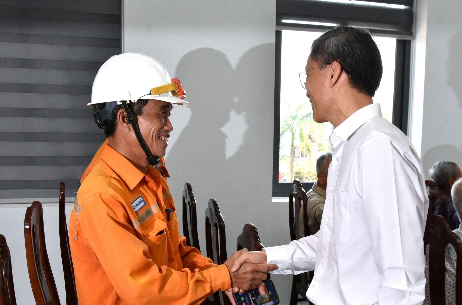 Chủ tịch Hội Luật gia Việt Nam: Theo đuổi vấn đề đến cùng để giữ gìn sự tin cậy của cử tri - 7