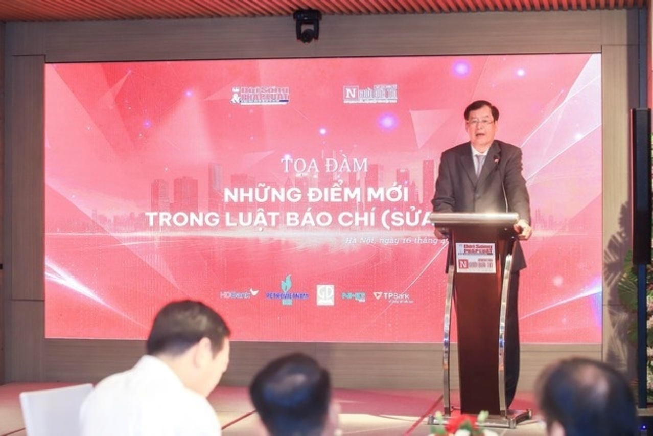 Báo chí phải không ngừng đổi mới về tư duy, nội dung và phương thức hoạt động - 1