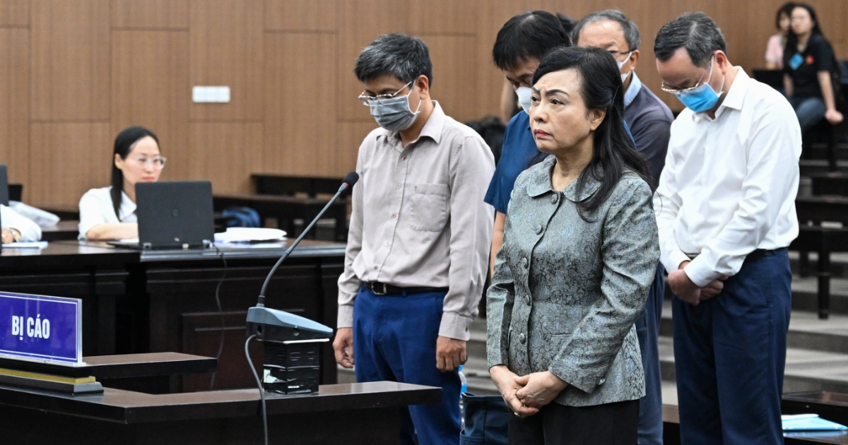 Trước giờ tuyên án bị cáo Nguyễn Thị Kim Tiến: Từ kỳ vọng “công trình để đời” của cựu Bộ trưởng Y tế đến vụ án lãng phí hơn 800 tỷ đồng - 23
