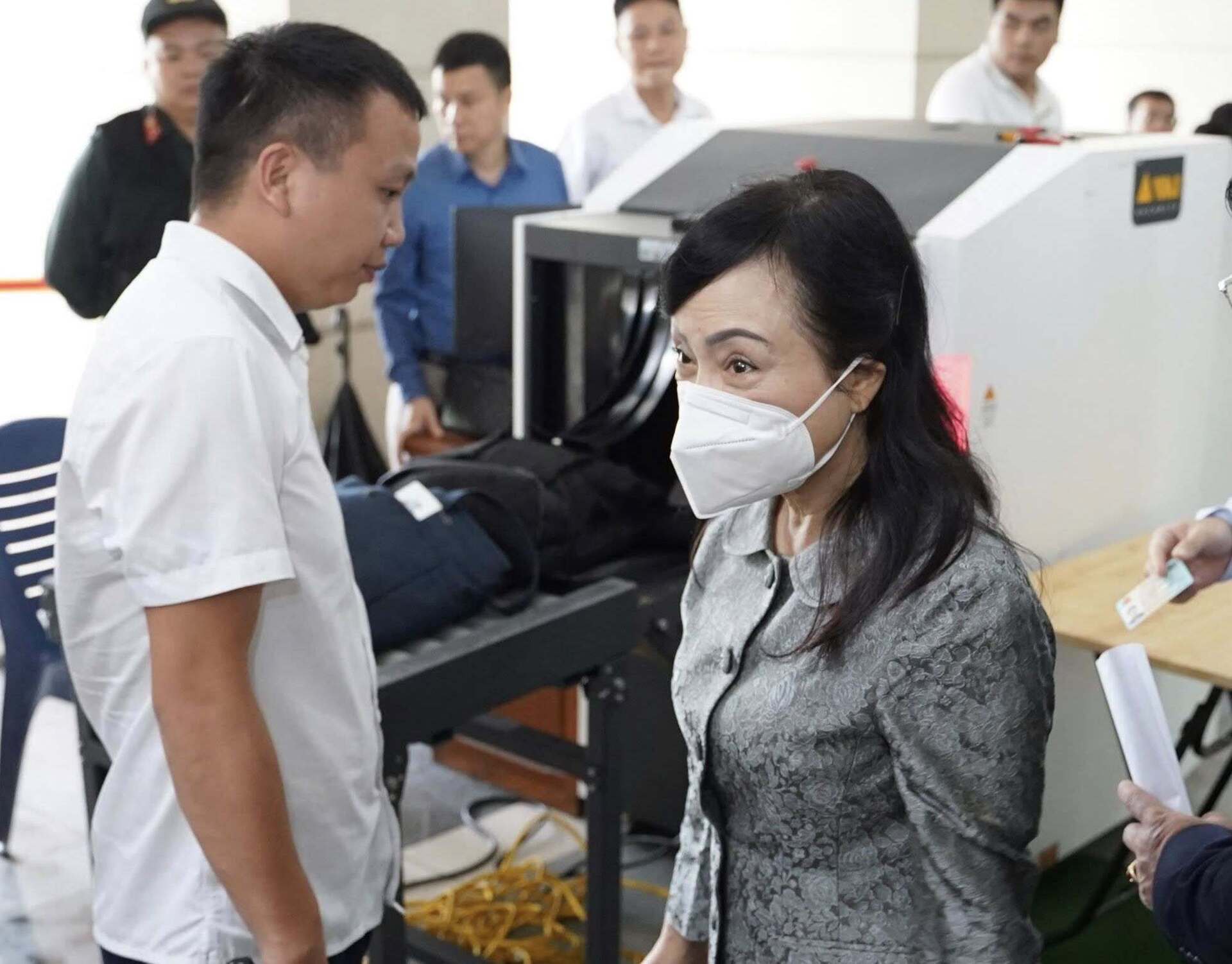 Trước giờ tuyên án bị cáo Nguyễn Thị Kim Tiến: Từ kỳ vọng “công trình để đời” của cựu Bộ trưởng Y tế đến vụ án lãng phí hơn 800 tỷ đồng - 6