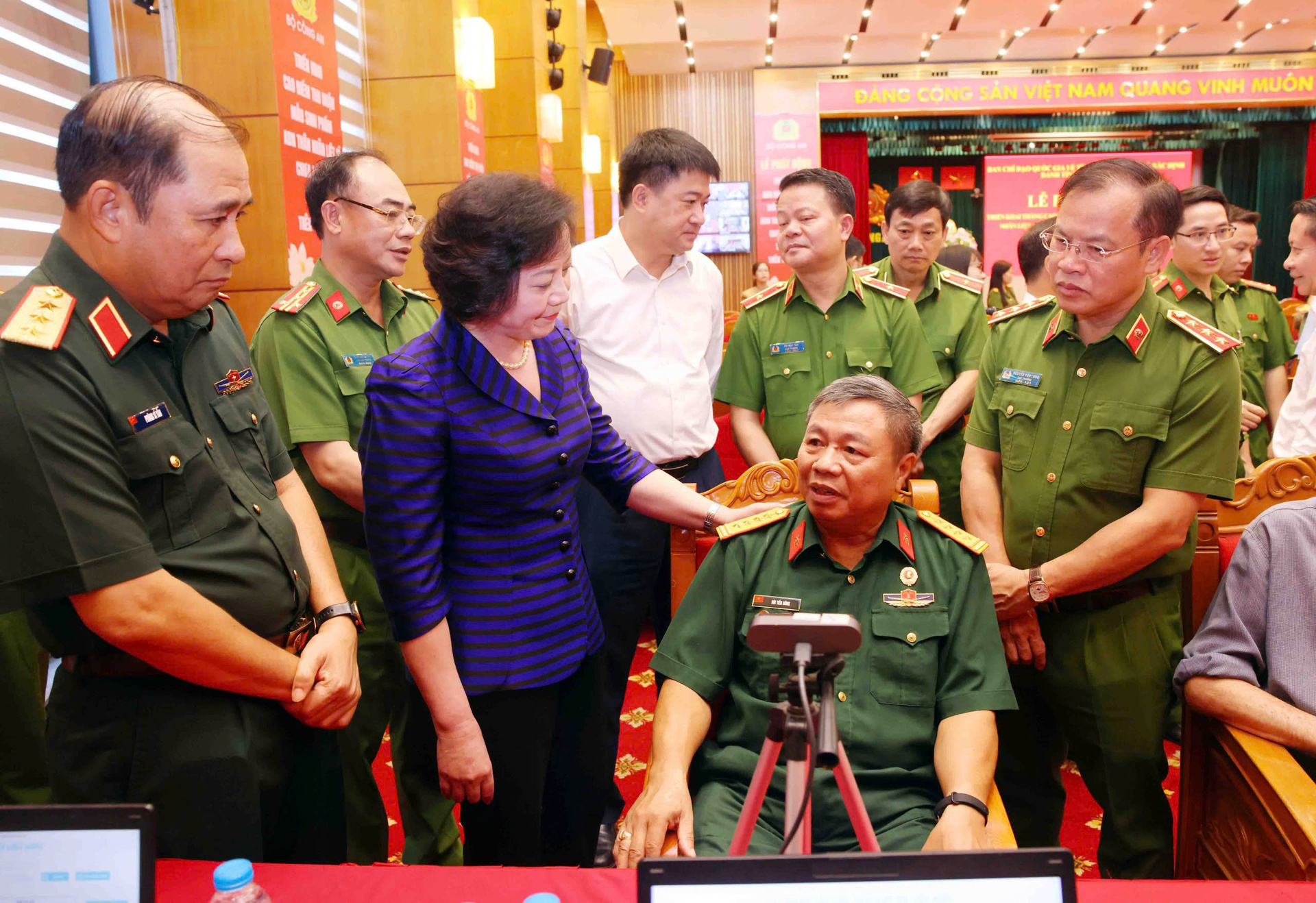 Tìm kiếm, quy tập, xác định danh tính hài cốt liệt sĩ là trách nhiệm trước lịch sử - 7