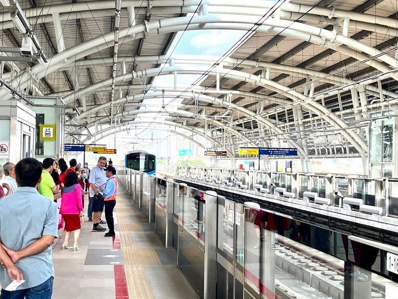 Pháp luật vừa là “bệ phóng”, vừa là “đường ray” để tạo đà cho tăng trưởng bền vững - 7