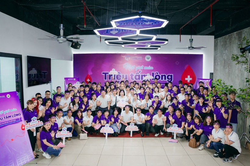 Các đơn vị hưởng ứng phong trào Hiến máu tình nguyện.