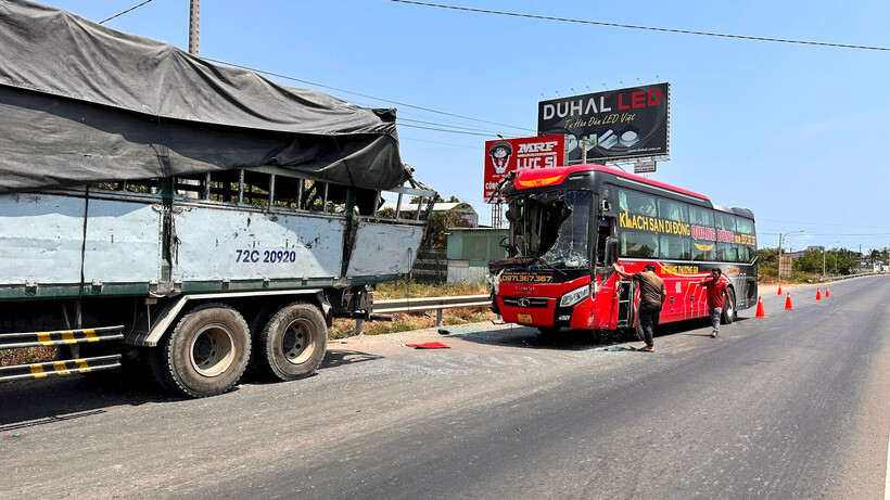 Hiện trường xảy ra vụ tai nạn. Ảnh: Báo Bình Thuận.