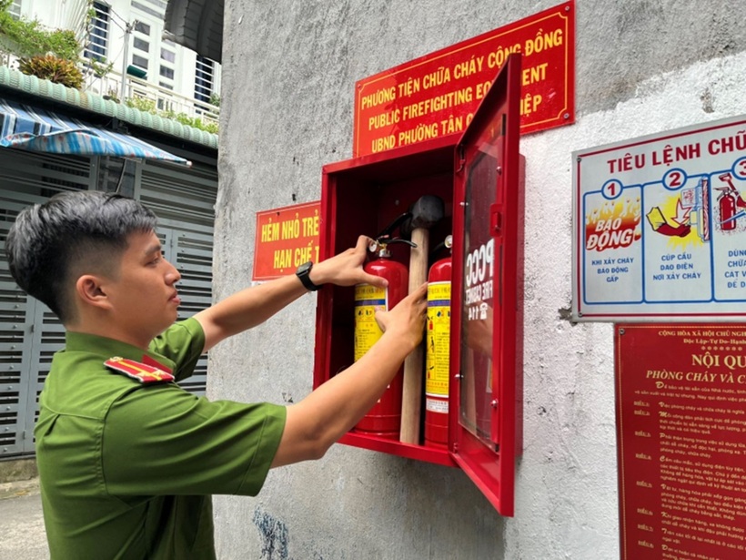 Hà Nội xây dựng phương án chữa cháy, thoát nạn đối với từng nhà dân. Ảnh minh họa.