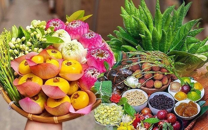 Mâm cúng Tết Đoan Ngọ miền Bắc. Ảnh minh họa