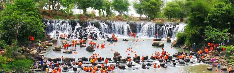 Chèo thuyền Kayak tại thác Giang Điền