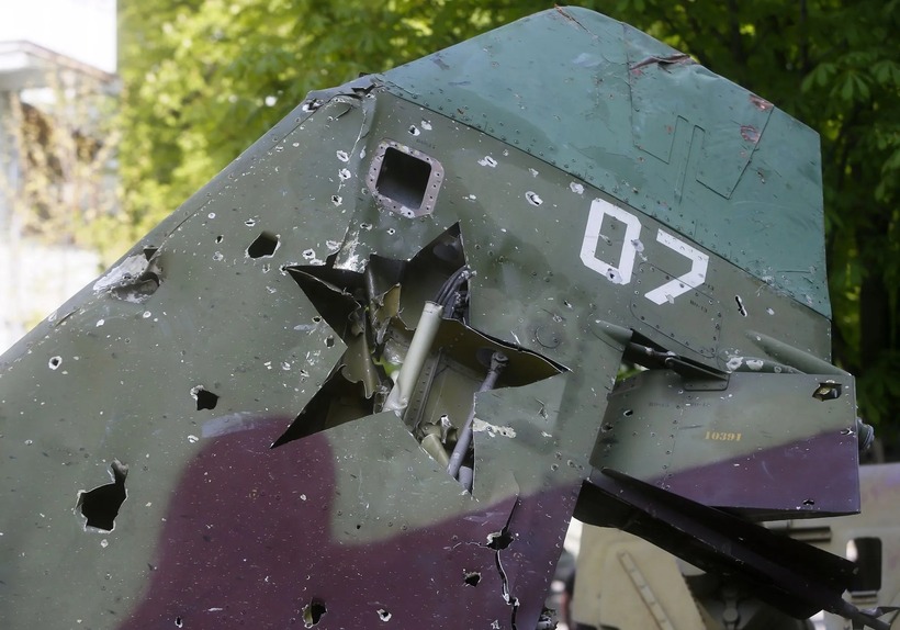 Một phần tiêm kích Su-25 của Nga bị phá hủy, trưng bày tại Bảo tàng Lịch sử Quân sự Quốc gia Ukraine. Ảnh: STR/NurPhoto