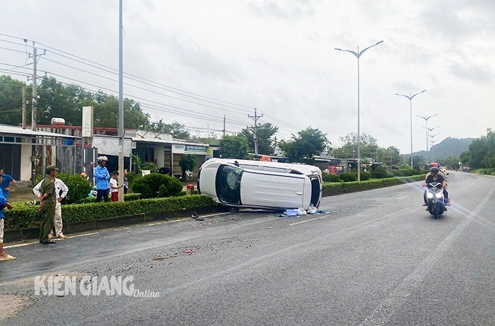 Hiện trường xảy ra vụ tai nạn. Ảnh: Báo Kiên Giang.