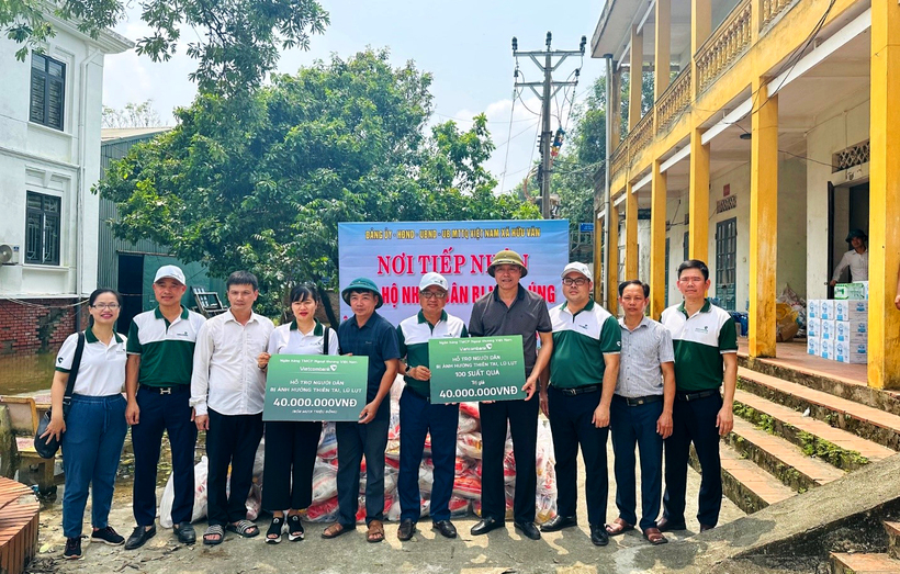 Vietcombank giảm lãi suất cho vay để hỗ trợ cá nhân, doanh nghiệp bị ảnh hưởng bởi bão số 3 - 3