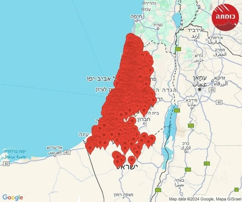 Chấm đỏ phủ kín trên bản đồ báo động khi Iran tấn công tên lửa vào Israel - 1