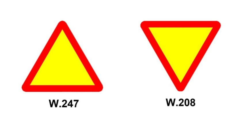 Cả hai biển quy cách thiết kế là hình tam giác đều, viền đỏ, nền màu vàng, không có nội dung bên trong, nhưng chiều quay khác nhau.
Biển số W.208 có tam giác quay xuống là biển "Giao nhau với đường ưu tiên", được đặt trên đường không ưu tiên, để báo trước sắp đến nơi giao nhau với đường ưu tiên.
Biển báo W.247 có tam giác quay lên là biển "Chú ý xe đỗ", cảnh báo có các loại ôtô, máy kéo, rơ-moóc hoặc sơ-mi rơ-moóc được kéo bởi ôtô hoặc ôtô đầu kéo, xe máy chuyên dùng đang đỗ chiếm một phần đường xe chạy. Biển được đặt cách xe phía trước và phía sau xe (theo chiều đi) 5 m. Đối với đường một chiều, chỉ đặt một biển sau xe (hoặc đoàn xe) đỗ. Đối với đoàn xe gồm nhiều xe cùng đỗ, chỉ đặt biển này ở phía trước xe đầu và sau xe cuối của đoàn xe trên đường hai làn xe. Biển đặt trực tiếp trên mặt đường.