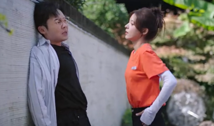 Nhậm Tư Tề đối mặt với lời chất vấn của Tần Phỉ.