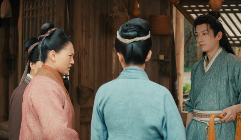 Thấy người khác có ý định mai mối cho mình, Mộ Dung Cảnh Hòa thẳng thừng nói đã có vợ.