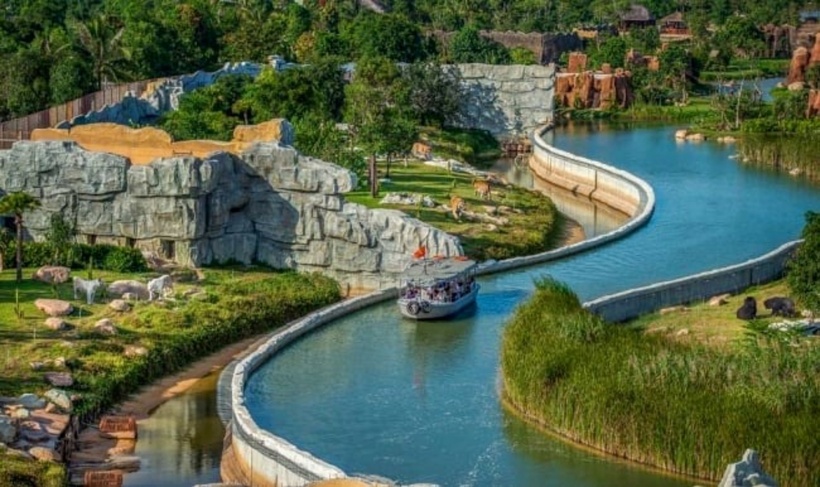 River Safari Nam Hội An là vườn thú trên sông duy nhất tại Việt Nam, mang đến cho du khách những trải nghiệm độc đáo và mới lạ.