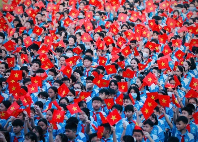 Tới thời điểm này, có 8 tỉnh thành miễn học phí 100% từ mầm non tới hết lớp 12 năm 2024-2025 cho học sinh. (Ảnh: Thanh niên)