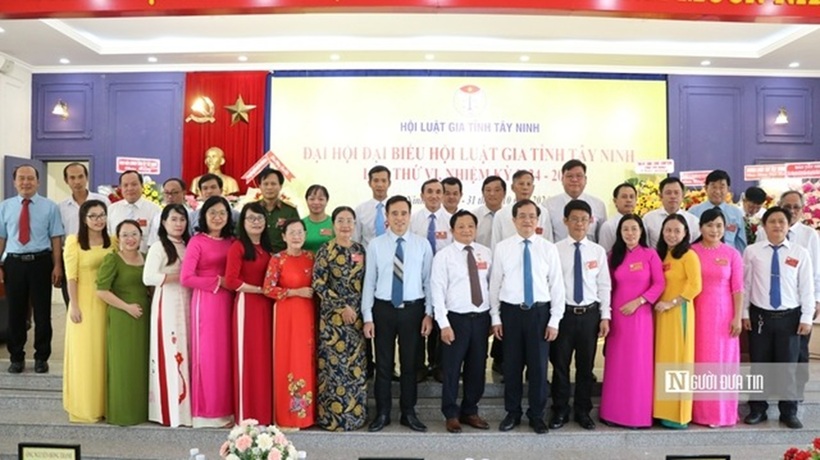 Hội Luật gia tỉnh Tây Ninh: Tiếp tục khẳng định vị trí, vai trò trong nhiệm kỳ mới - 14