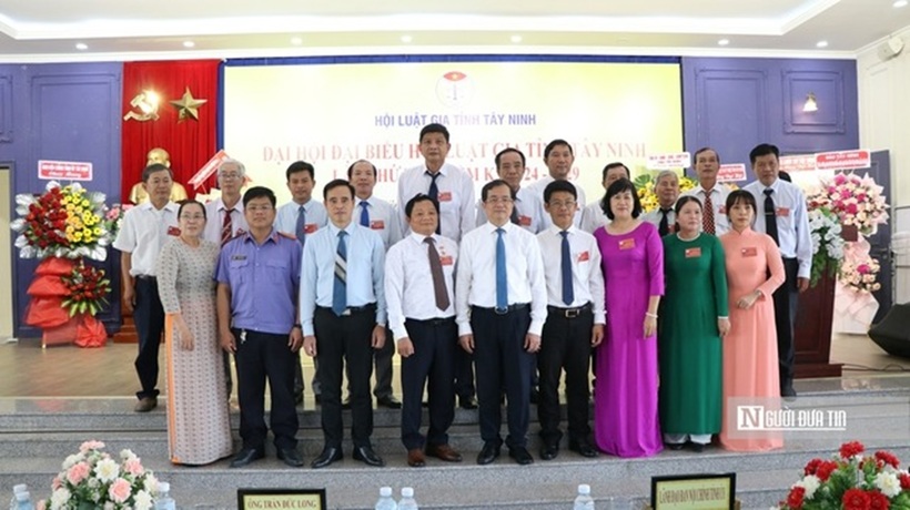 Hội Luật gia tỉnh Tây Ninh: Tiếp tục khẳng định vị trí, vai trò trong nhiệm kỳ mới - 16