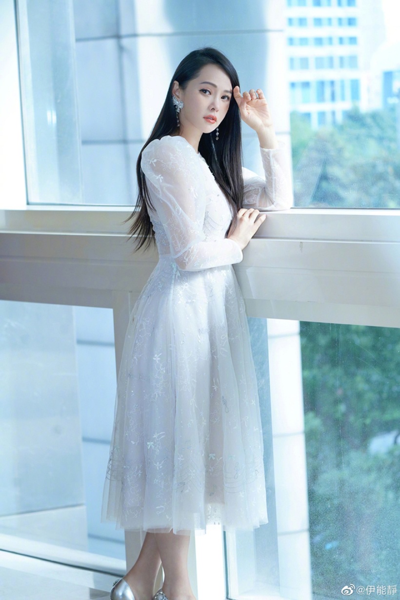 Scandal "dập tắt" hào quang: Ngọc nữ mất hết sự nghiệp vì ngoại tình, chê chồng "yếu" giờ ra sao? - 6