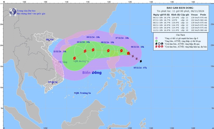 Bão YINXING giật cấp 16, sắp mạnh thành siêu bão và tiến thẳng vào biển Đông