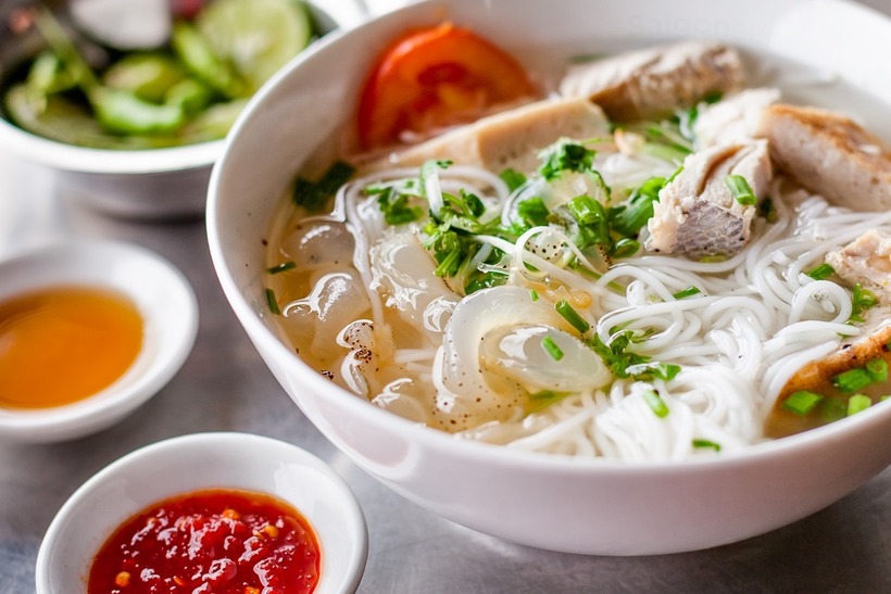 Bún, phở chứa đầy đủ các nhóm chất dinh dưỡng cần thiết cho cơ thể. Ảnh minh họa