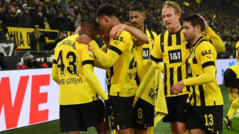 Dự đoán kết quả trận Dortmund vs Freiburg, Bundesliga 21h30 ngày 23/11: Đối thủ xứng tầm.