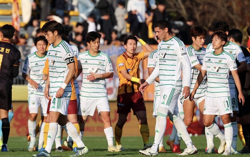 Jeonbuk chắc chắn sẽ ưu tiên việc trụ hạng.