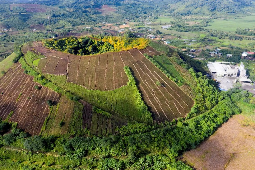 Công viên địa chất toàn cầu UNESCO Đắk Nông là hệ thống hang động trong đá bazan độc đáo, được khám phá vào năm 2007. Ảnh minh họa