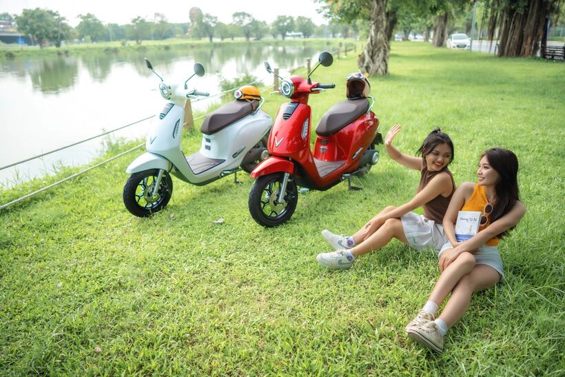 Chuyên gia: Khí thải xe máy là thủ phạm chính gây ô nhiễm không khí các đô thị, cần cấp bách chuyển đổi sang xe điện - 1