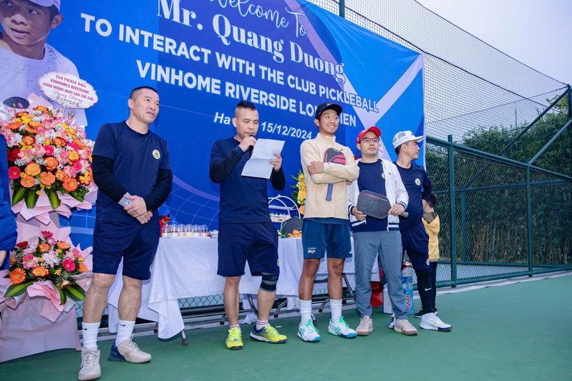 "Thần đồng pickleball" Quang Dương giao lưu cùng CLB Pickleball Vinhomes Riverside - 4