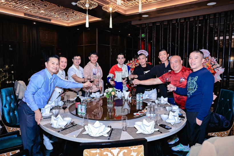 "Thần đồng pickleball" Quang Dương giao lưu cùng CLB Pickleball Vinhomes Riverside - 6