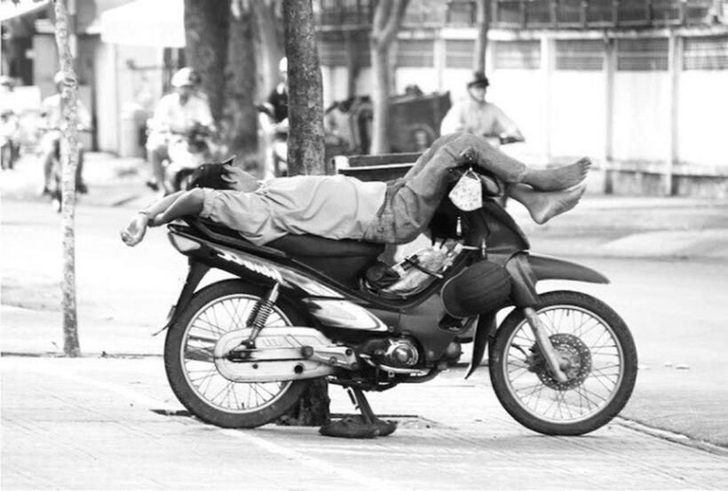 Từ một người xe ôm lam lũ, anh H. bỗng chốc 