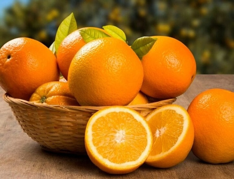 Cam có vị ngọt và bổ dưỡng, chứa một lượng lớn vitamin C, canxi, kali, magie và các thành phần khác.