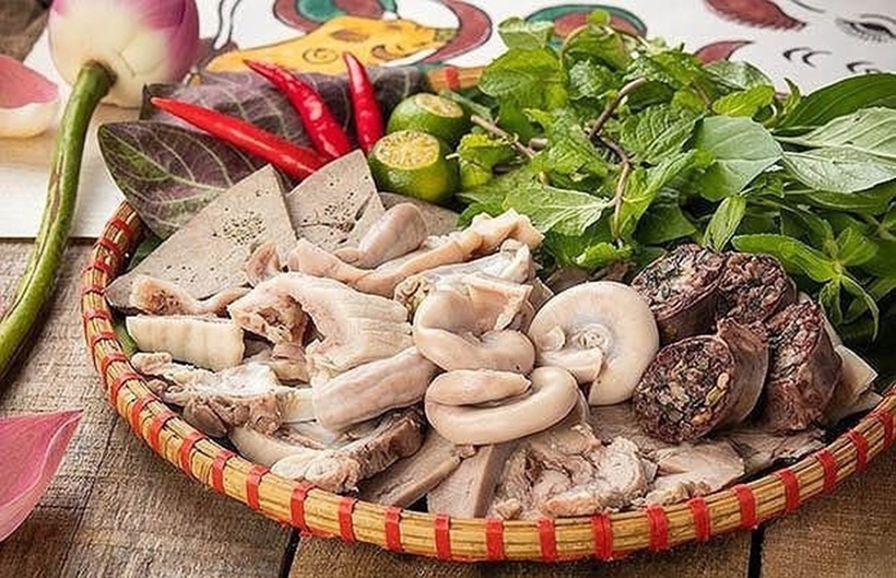 Nội tạng động vật là nơi tập trung nhiều chất độc hại, kim loại nặng và dư lượng thuốc kháng sinh.