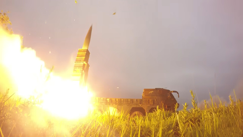 Hàn Quốc phóng tên lửa hành trình Hyunmoo-2A. Ảnh: YouTube/@koreadefenseblog