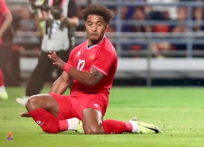 Tiền đạo Nguyễn Xuân Son gặp chấn thương nặng tại trận chung kết lượt về AFF Cup 2024. Ảnh: ZNews