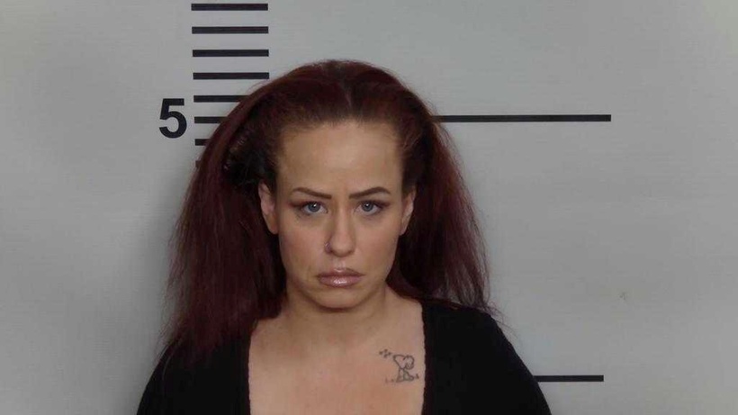 Amber Winstead vô trách nghiệm gây ra cái chết thương tâm cho con trai mình.&nbsp;Ảnh: Mirror