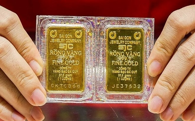Tin giá vàng mới nhất chiều nay (10/1): Giá vàng SJC, giá vàng nhẫn tiếp tục "đứng" trên đỉnh. Ảnh minh họa
