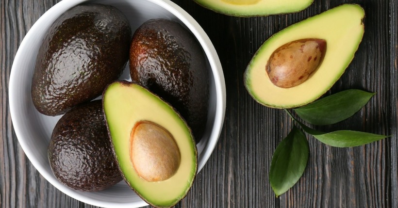 Bơ chứa beta-sitosterol, một loại sterol thực vật, có thể giúp giảm các triệu chứng phì đại tuyến tiền liệt.