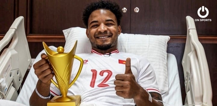 Tiền đạo Nguyễn Xuân Son đã được vinh danh ở hạng mục "Hình ảnh ấn tượng nhất năm". Ảnh: VTC News