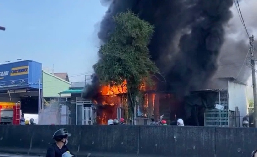 Hiện trường vụ cháy. Ảnh: VietNamNet