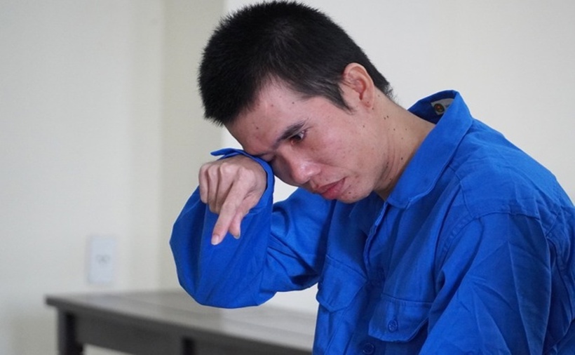 Lê Thanh Cường bật khóc tại phiên tòa. (Ảnh: VnExpress)