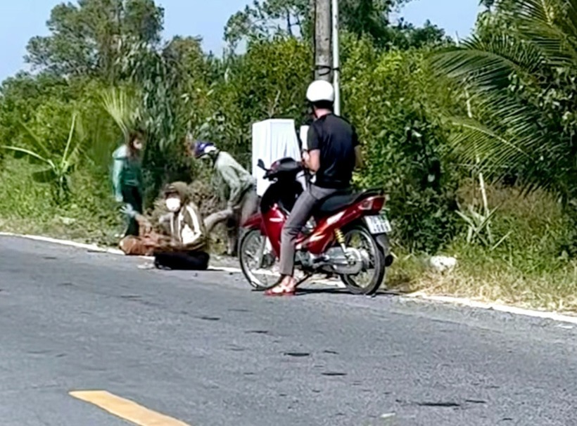 Hiện trường vụ chồng sát hại vợ rồi tự sát ở Cà Mau. Ảnh: Dân Việt