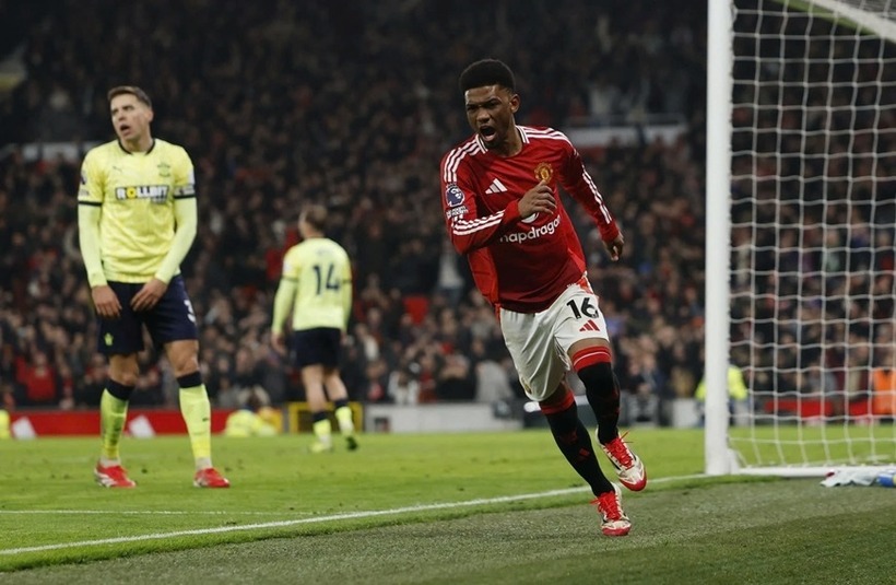 Kết quả bóng đá hôm nay ngày 17/1: MU thắng ngược dòng phút 90.